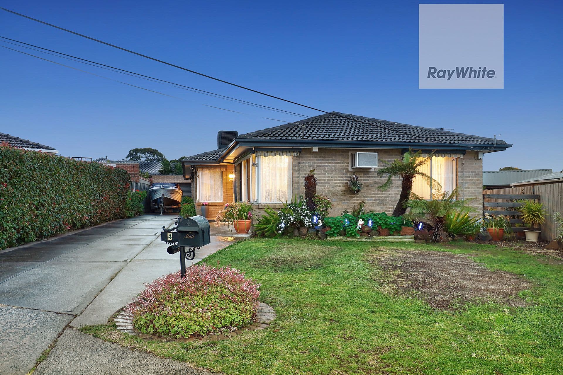 4 Booth Court, Gladstone Park VIC 3043, Gladstone Park - Thumbnail 2