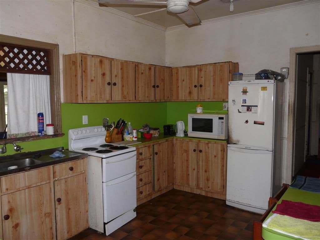 26 Middle Avenue, South Johnstone QLD 4859, South Johnstone - Thumbnail 8