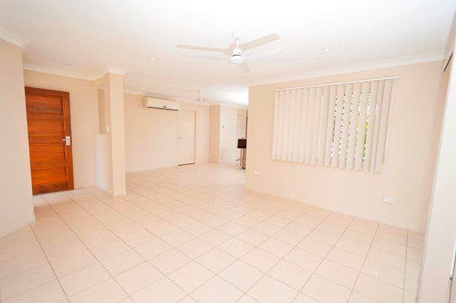 4 Woodrow Circuit, MOUNT LOUISA QLD 4814, Mount Louisa - Thumbnail 6