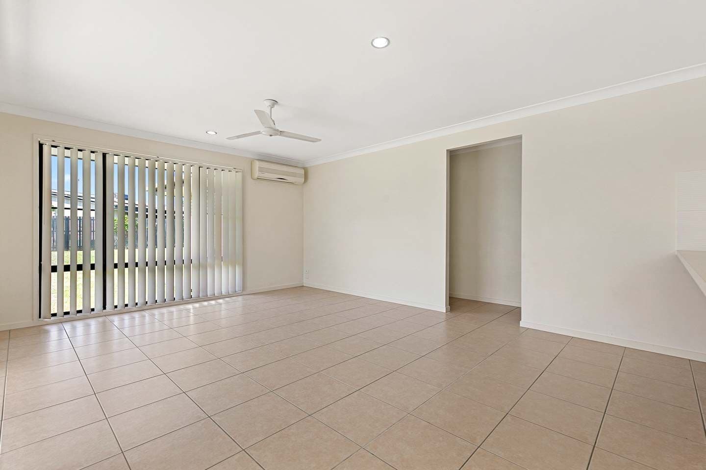 4 Endeavour Way, Eli Waters QLD 4655, Eli Waters - Thumbnail 5