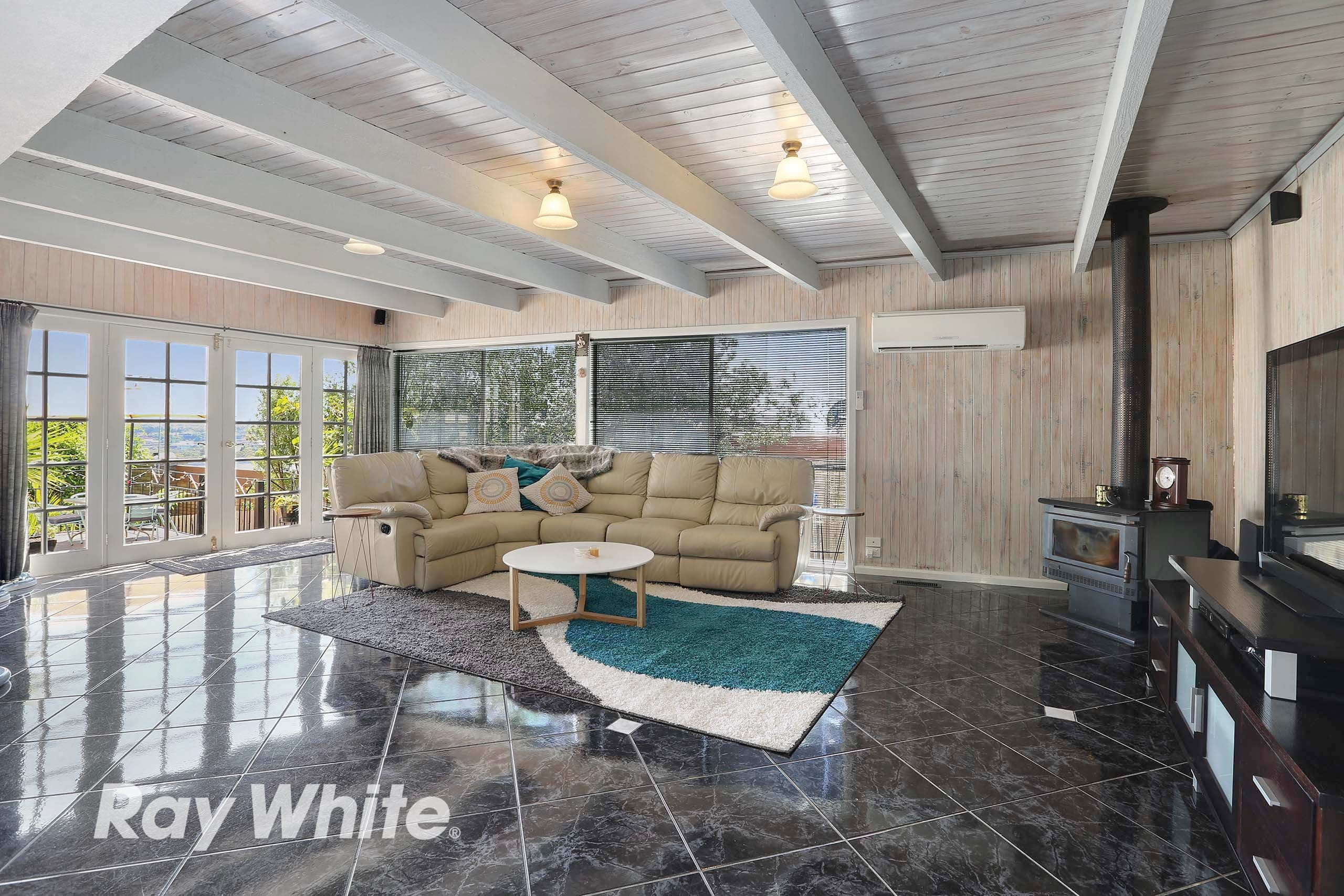 29 Challambra Crescent, Highton VIC 3216, Highton - Thumbnail 3