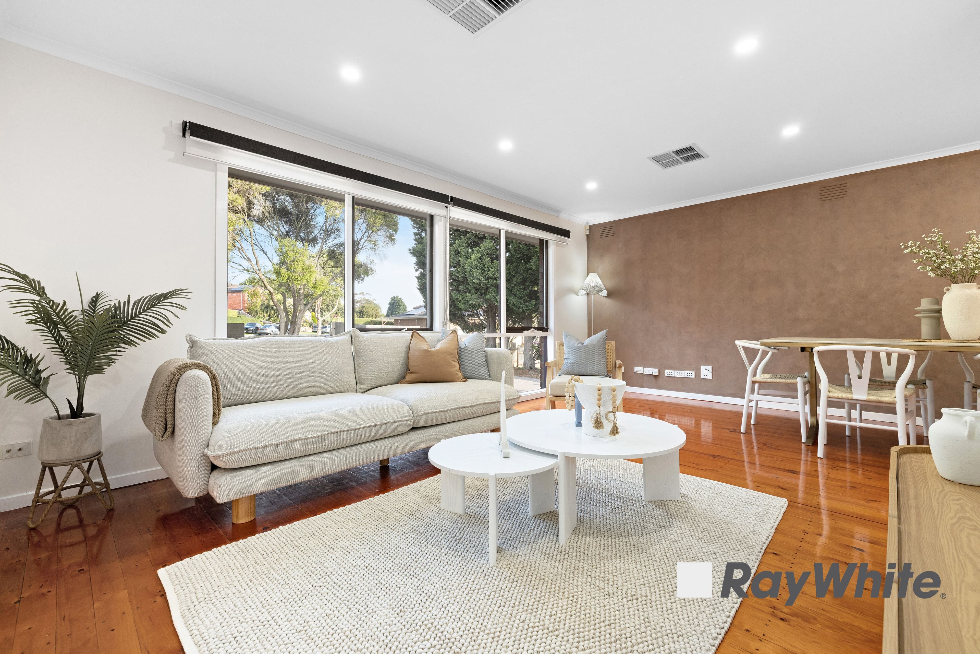 22 Kinkead Crescent, Endeavour Hills VIC 3802, Endeavour Hills - Thumbnail 3