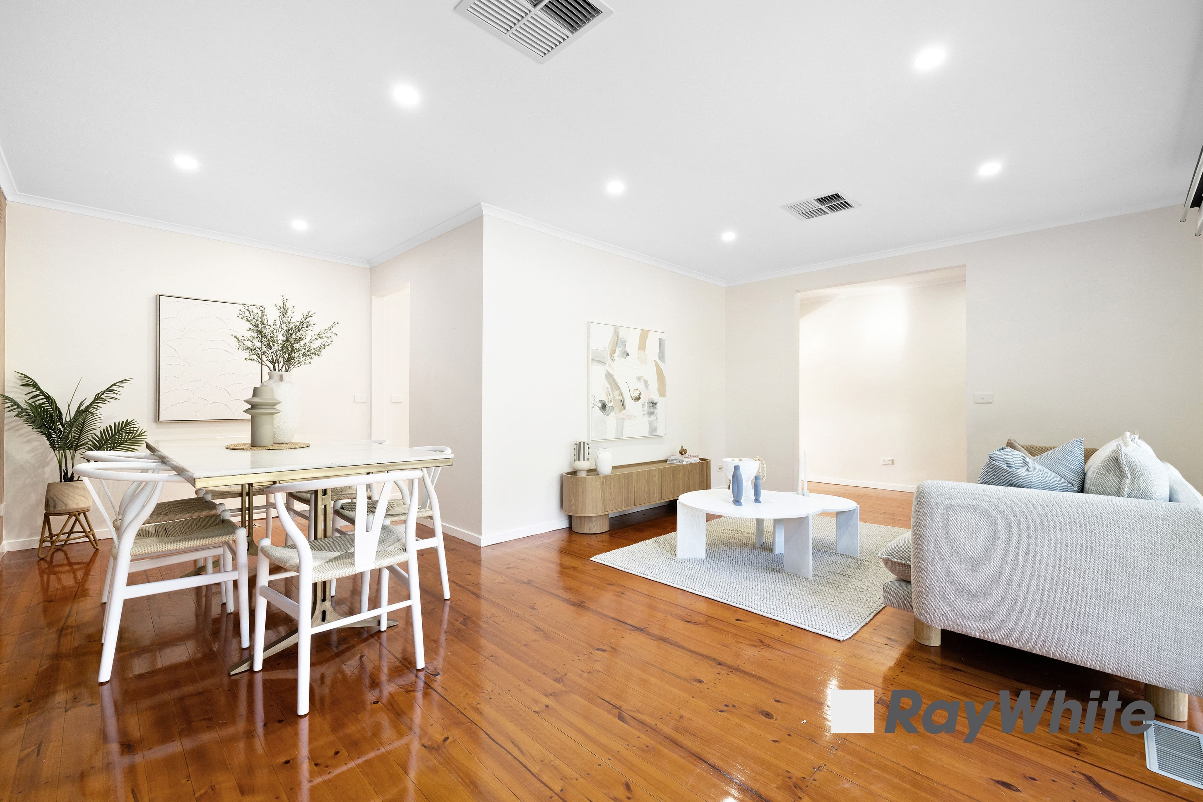 22 Kinkead Crescent, Endeavour Hills VIC 3802, Endeavour Hills - Thumbnail 4