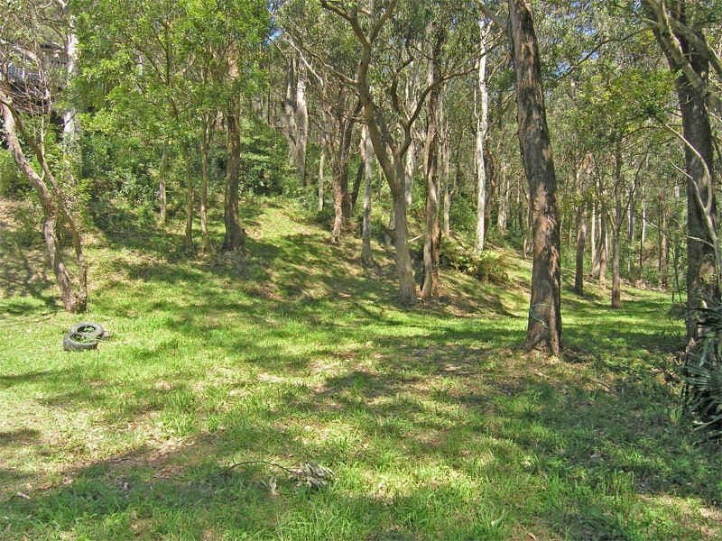12 Heath Road, HARDYS BAY NSW 2257, Hardys Bay - Thumbnail 2