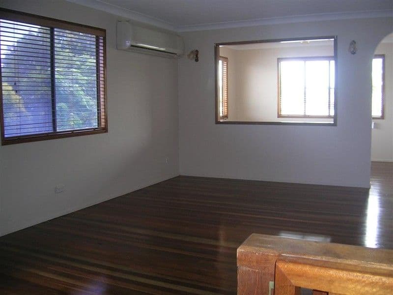 13  Ward Street, GRACEMERE QLD 4702, Gracemere - Thumbnail 2