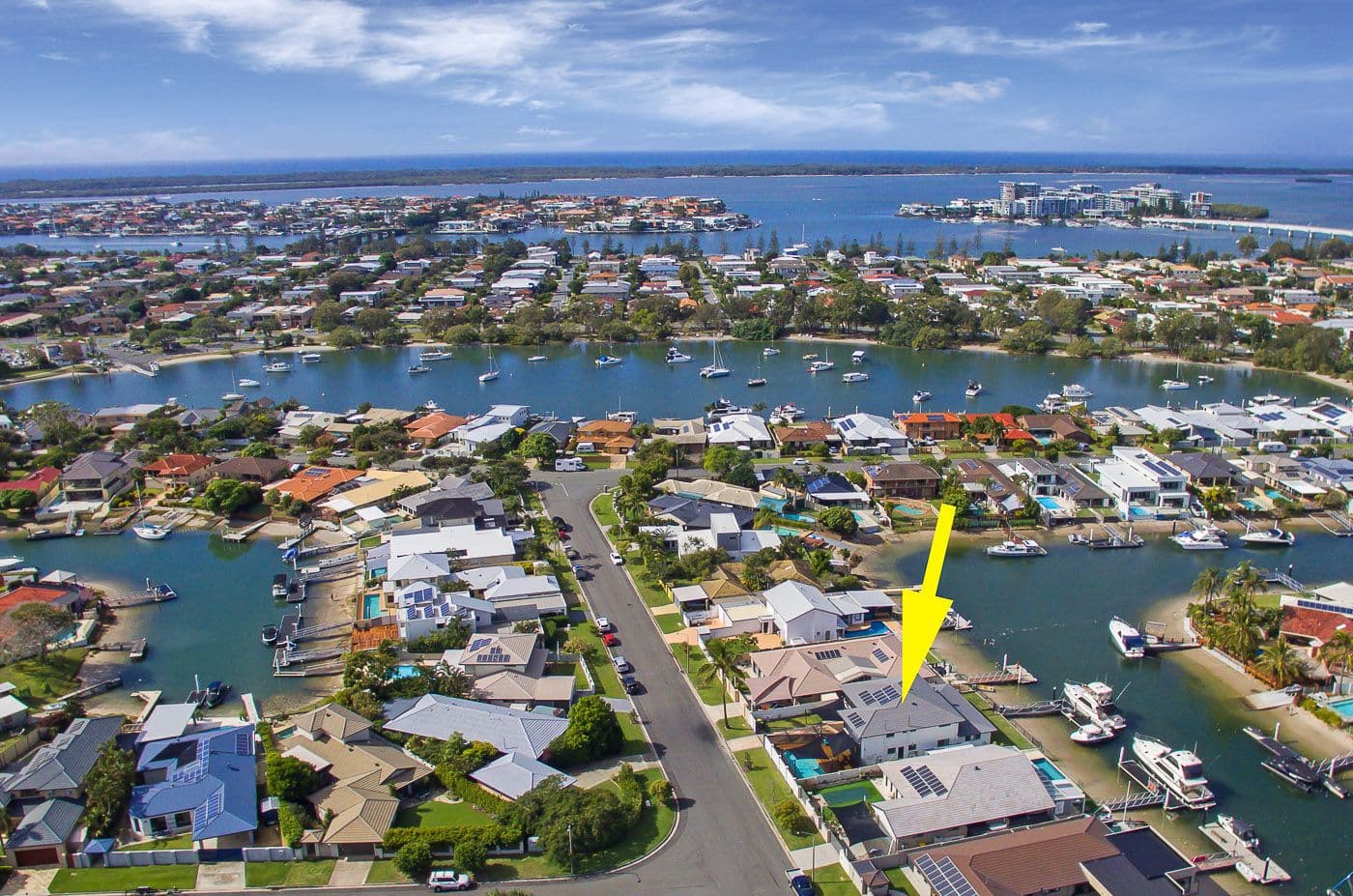 12 Dobell Avenue, Paradise Point QLD 4216, Paradise Point - Thumbnail 6