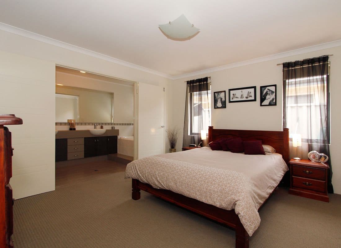 71 Daleford Way, SOUTHERN RIVER WA 6110, Southern River - Thumbnail 3