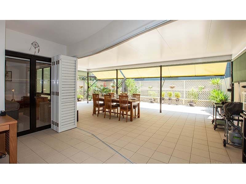 8 Parnoo Street, CHEVRON ISLAND QLD 4217, Chevron Island - Thumbnail 4