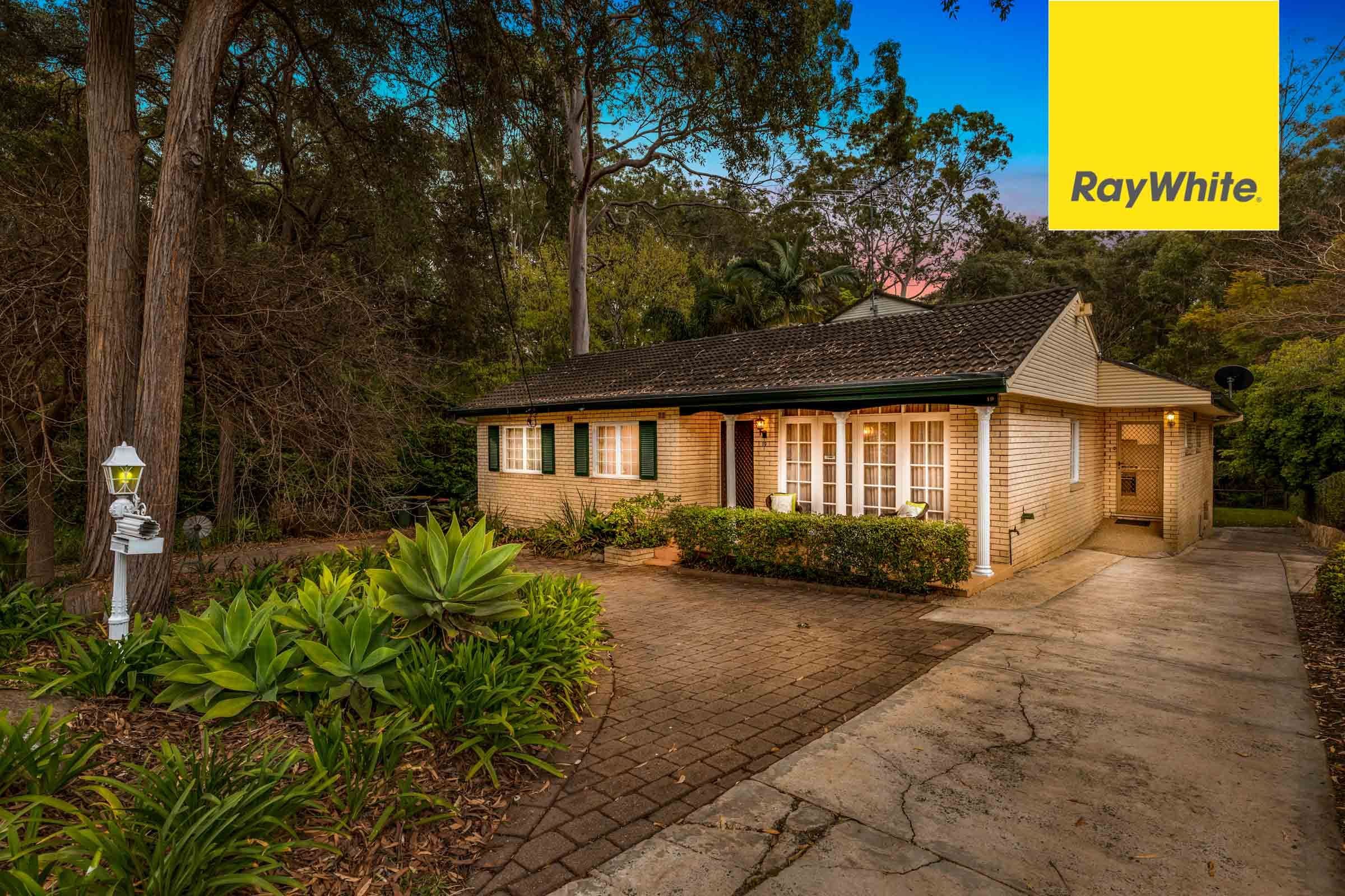 19 Plympton Road, Epping - Image 1