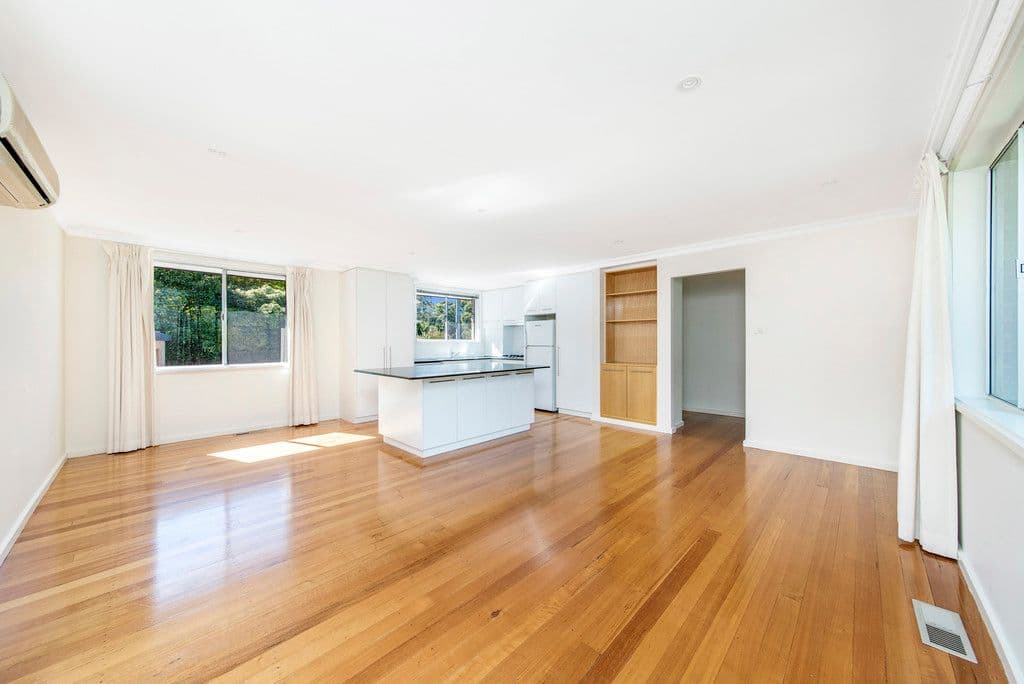 74 Alfred Hill Drive, Melba ACT 2615, Melba - Thumbnail 4