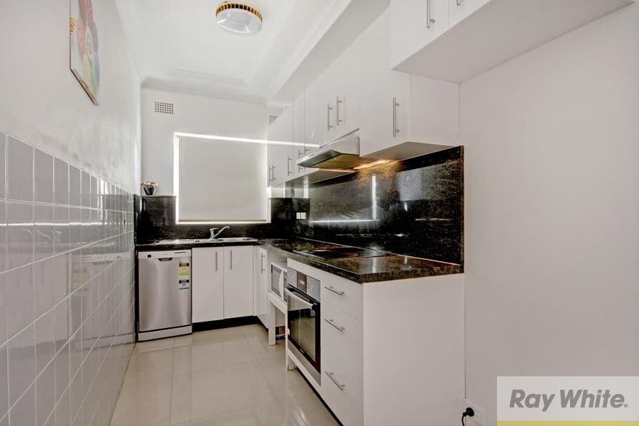 17 Jubilee Avenue, Carlton NSW 2218, Carlton - Thumbnail 3