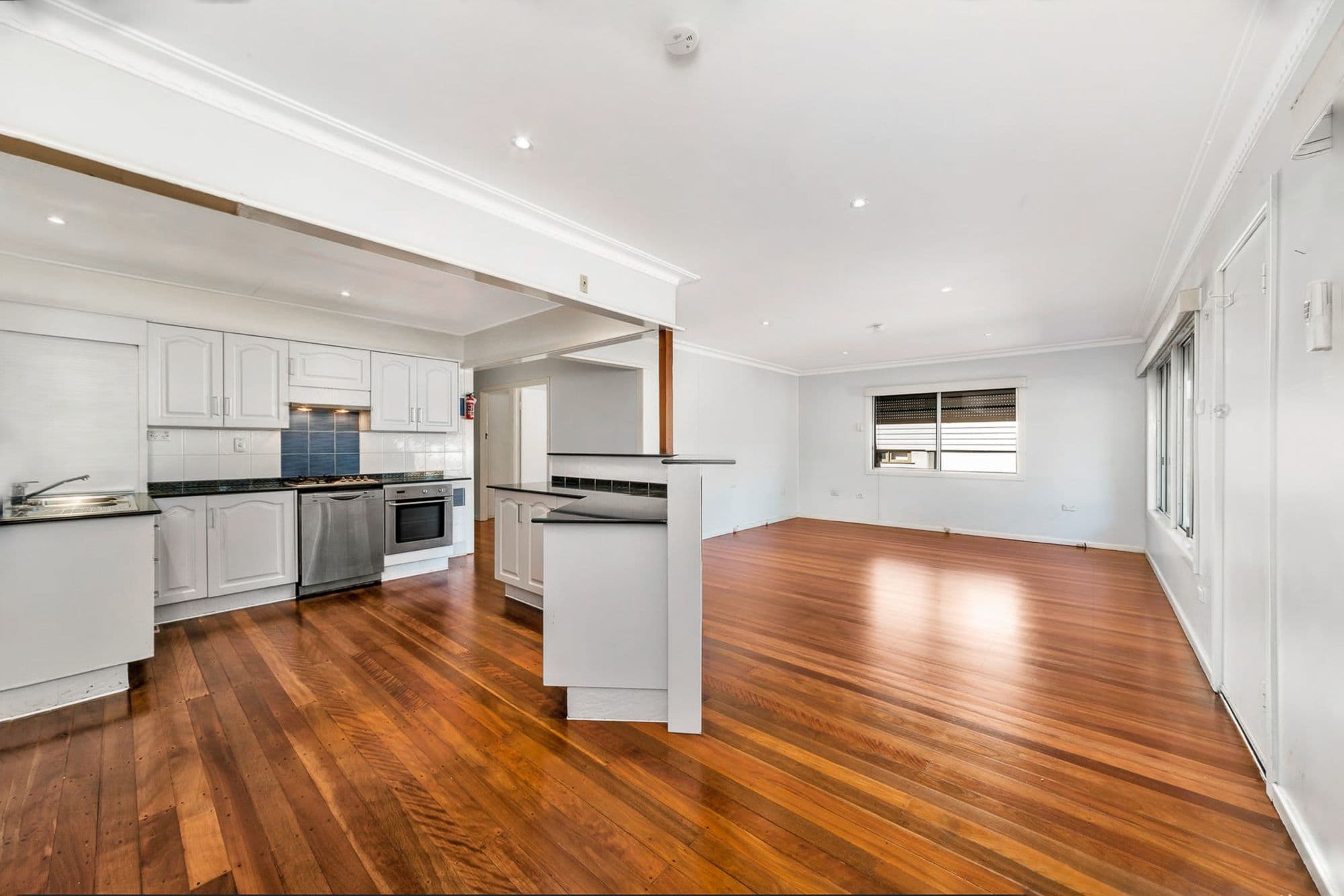 268 Victoria Avenue, Redcliffe QLD 4020, Redcliffe - Thumbnail 8