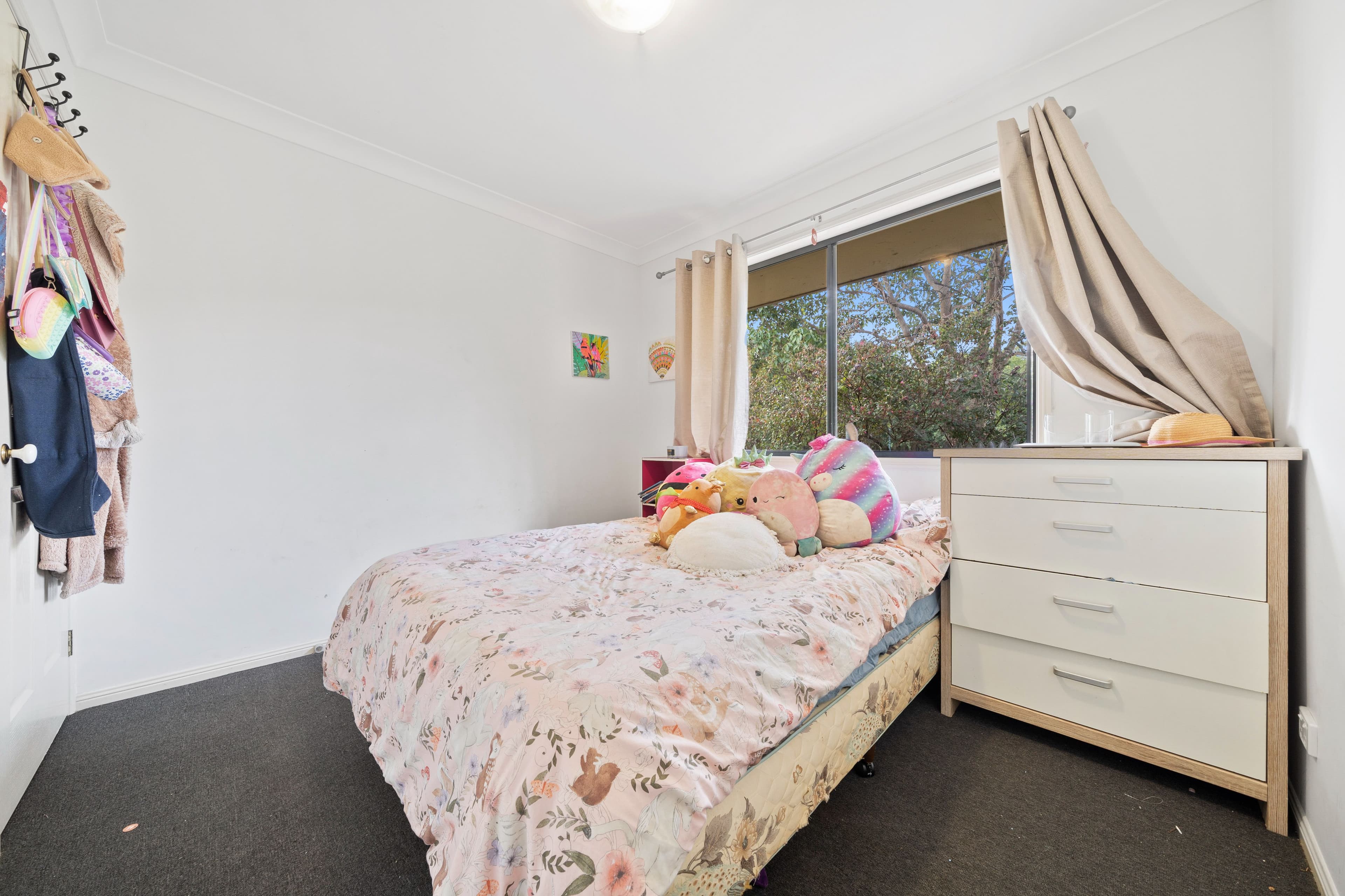 1 Kings Row, Edens Landing QLD 4207, Edens Landing - Thumbnail 5