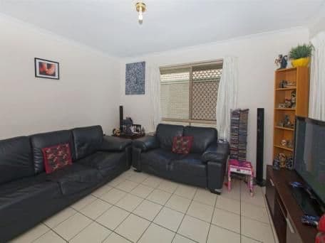 40 Glenside Street, WAVELL HEIGHTS QLD 4012, Wavell Heights - Thumbnail 3