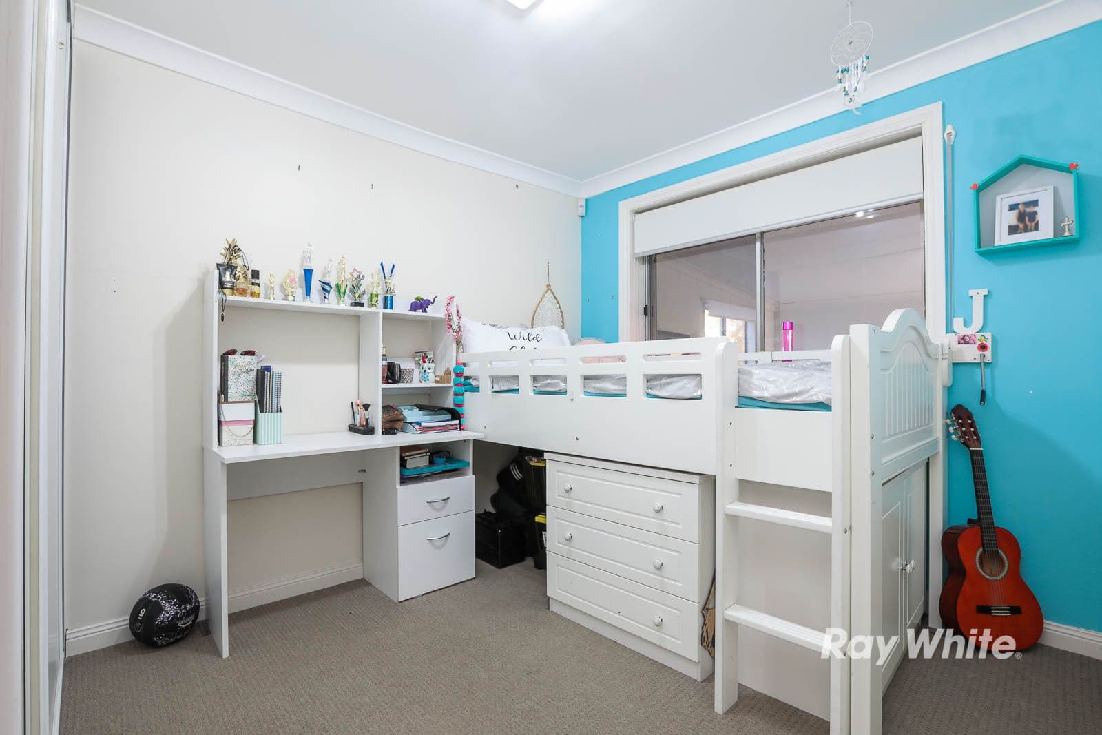 14 Chalet Road, Kellyville - Thumbnail 7