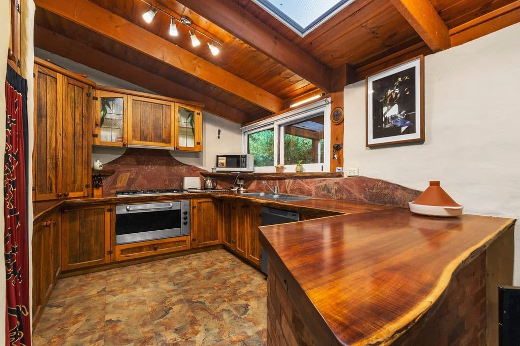 101 Arthurs Creek Road, Hurstbridge VIC 3099, Hurstbridge - Thumbnail 3