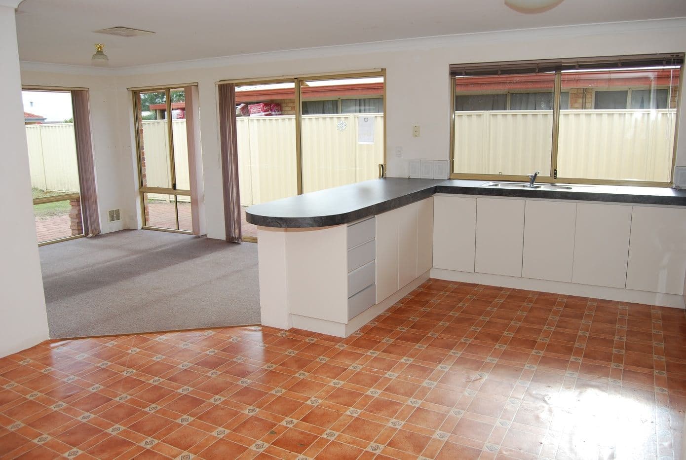 141 Homestead Road, GOSNELLS WA 6110, Gosnells - Thumbnail 4