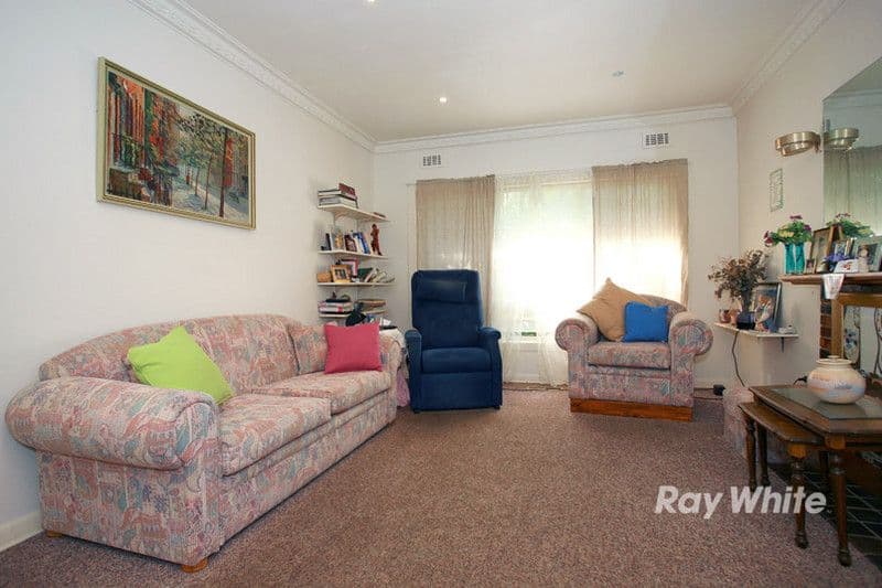 2 Ellendale Road, NOBLE PARK VIC 3174, Noble Park - Thumbnail 5