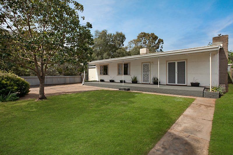 11 Rowland Road, POORAKA SA 5095, Pooraka - Image 1