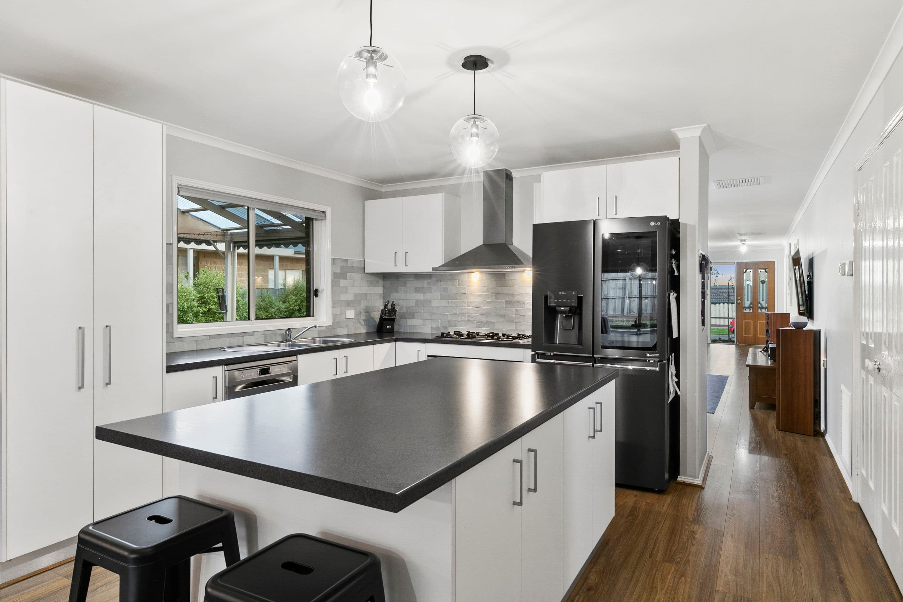 11 Nash Avenue, Drysdale VIC 3222, Drysdale - Thumbnail 2