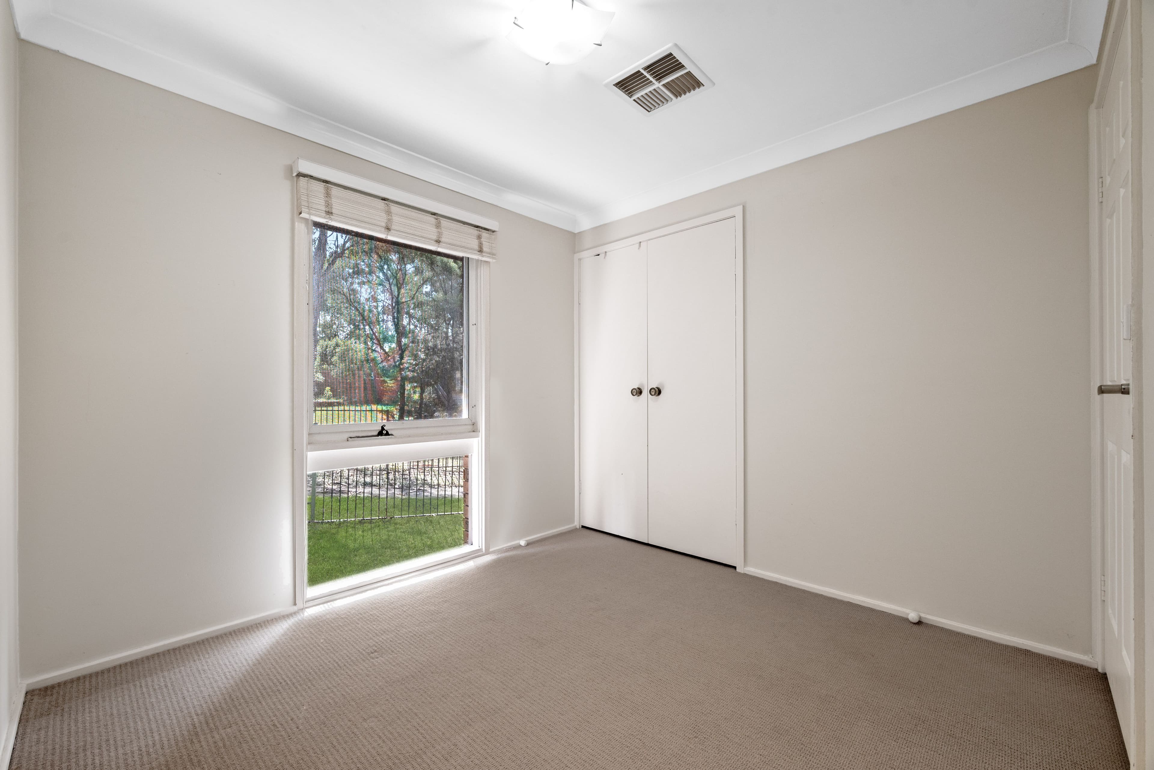 24 Amanda Place, Ingleburn NSW 2565, Ingleburn - Thumbnail 4
