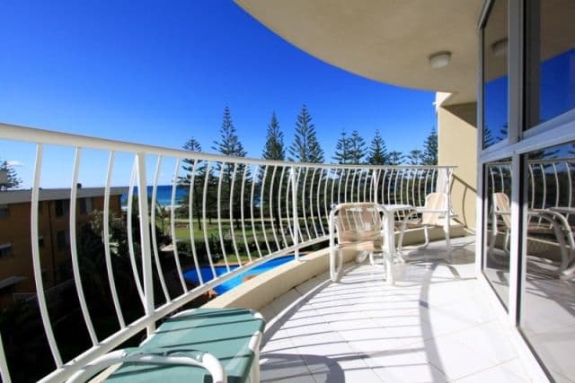 Unit 3a 'Burleigh Surf', BURLEIGH HEADS QLD 4220, Mermaid Beach - Image 1