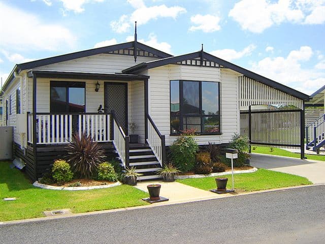 23 Bangalow Crescent, GRAFTON NSW 2460, Grafton - Thumbnail 2