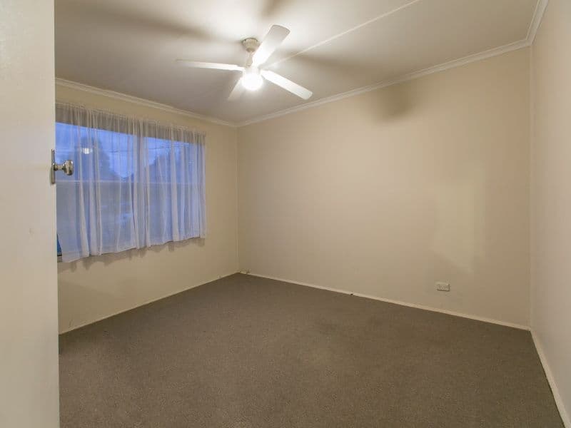 30 Jenkens Street, Frankston North VIC 3200, Frankston North - Thumbnail 4