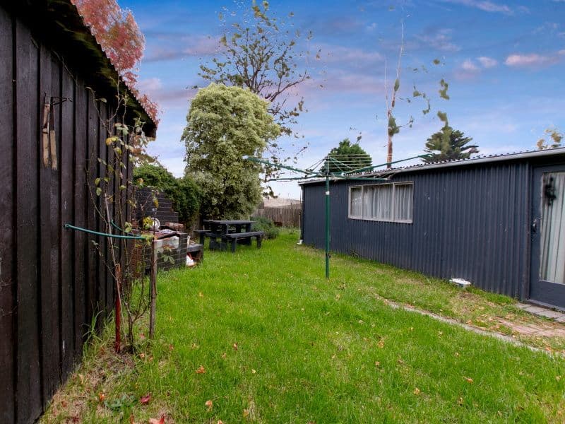 30 Jenkens Street, Frankston North VIC 3200, Frankston North - Thumbnail 7