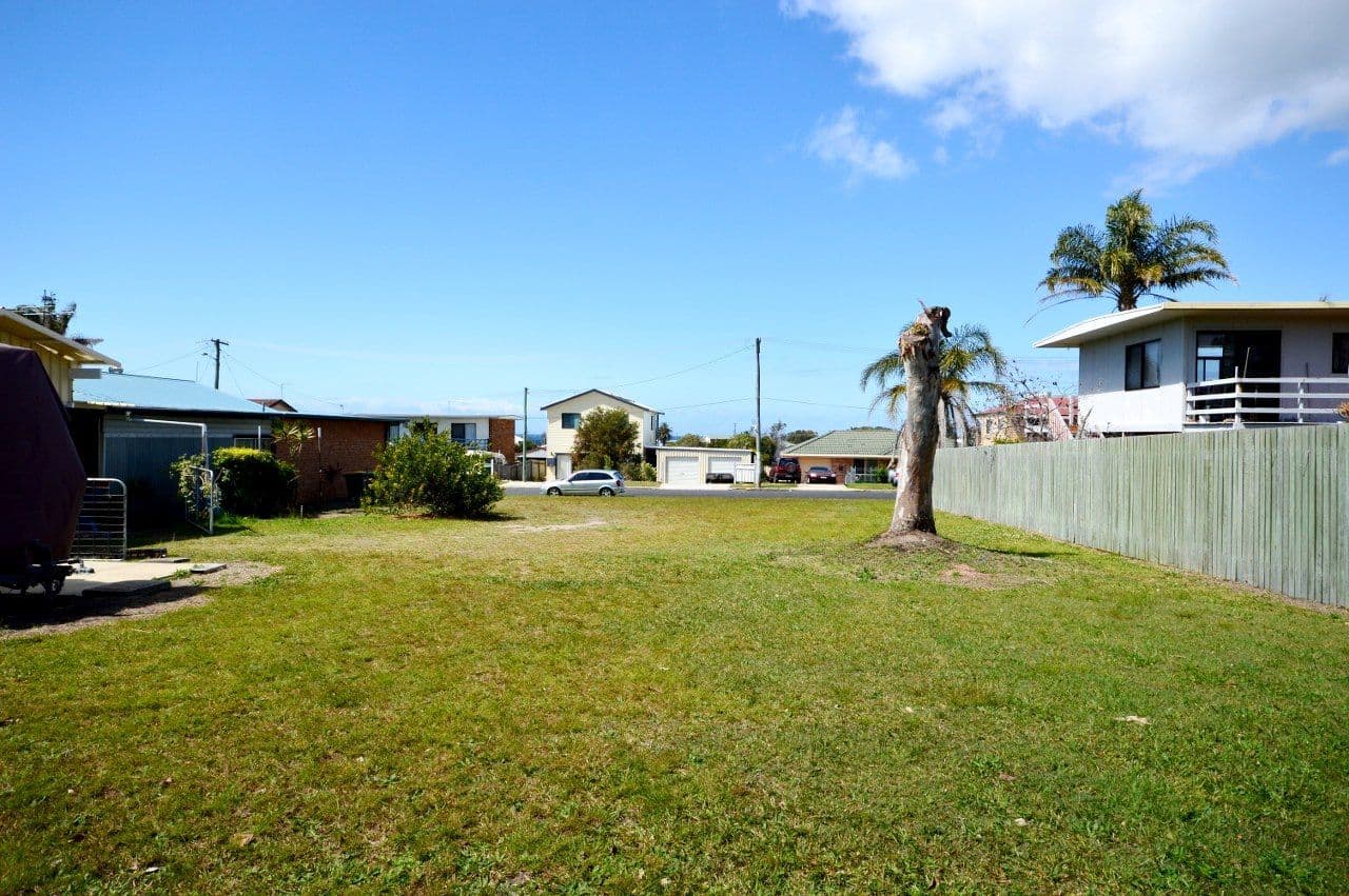 14 Burns Crescent, CORINDI BEACH NSW 2456, Corindi Beach - Image 1