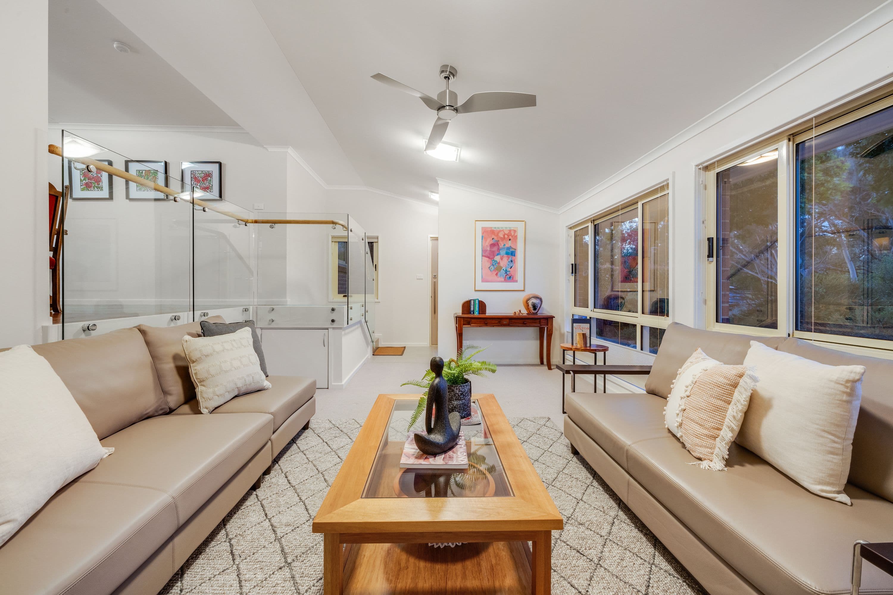 9 Clisby Close, Cook ACT 2614, Cook - Thumbnail 2