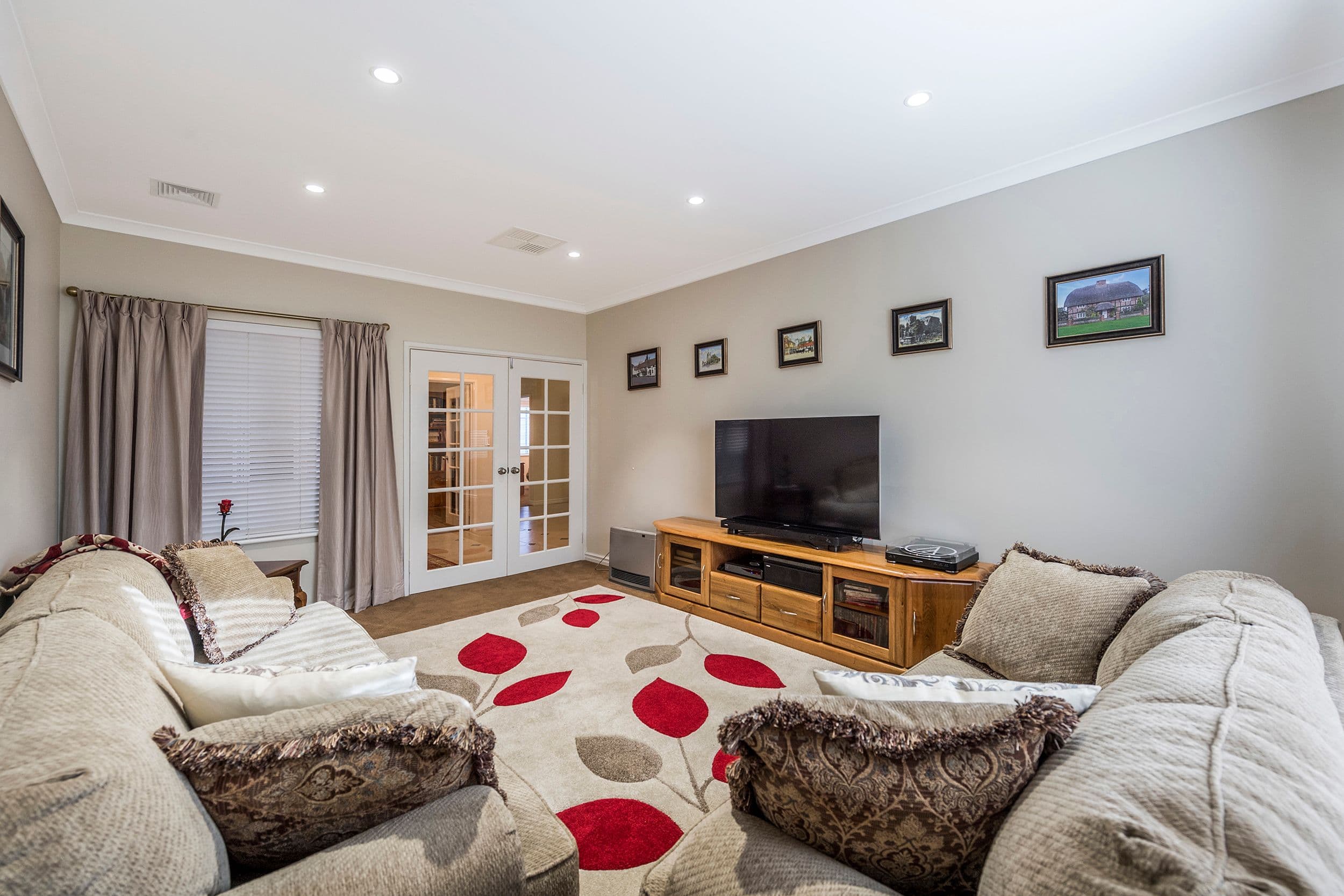 6 Villapark Way, Baldivis WA 6171, Baldivis - Thumbnail 2