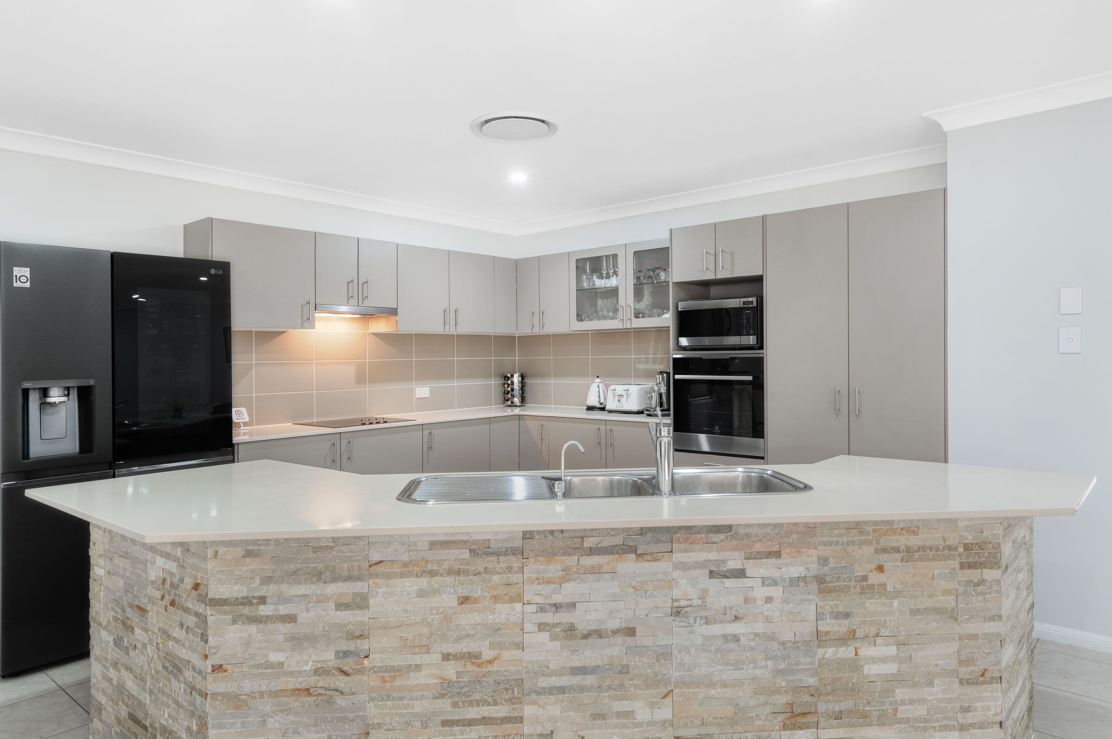 25 Whitehaven Place, Banksia Beach QLD 4507, Banksia Beach - Thumbnail 8