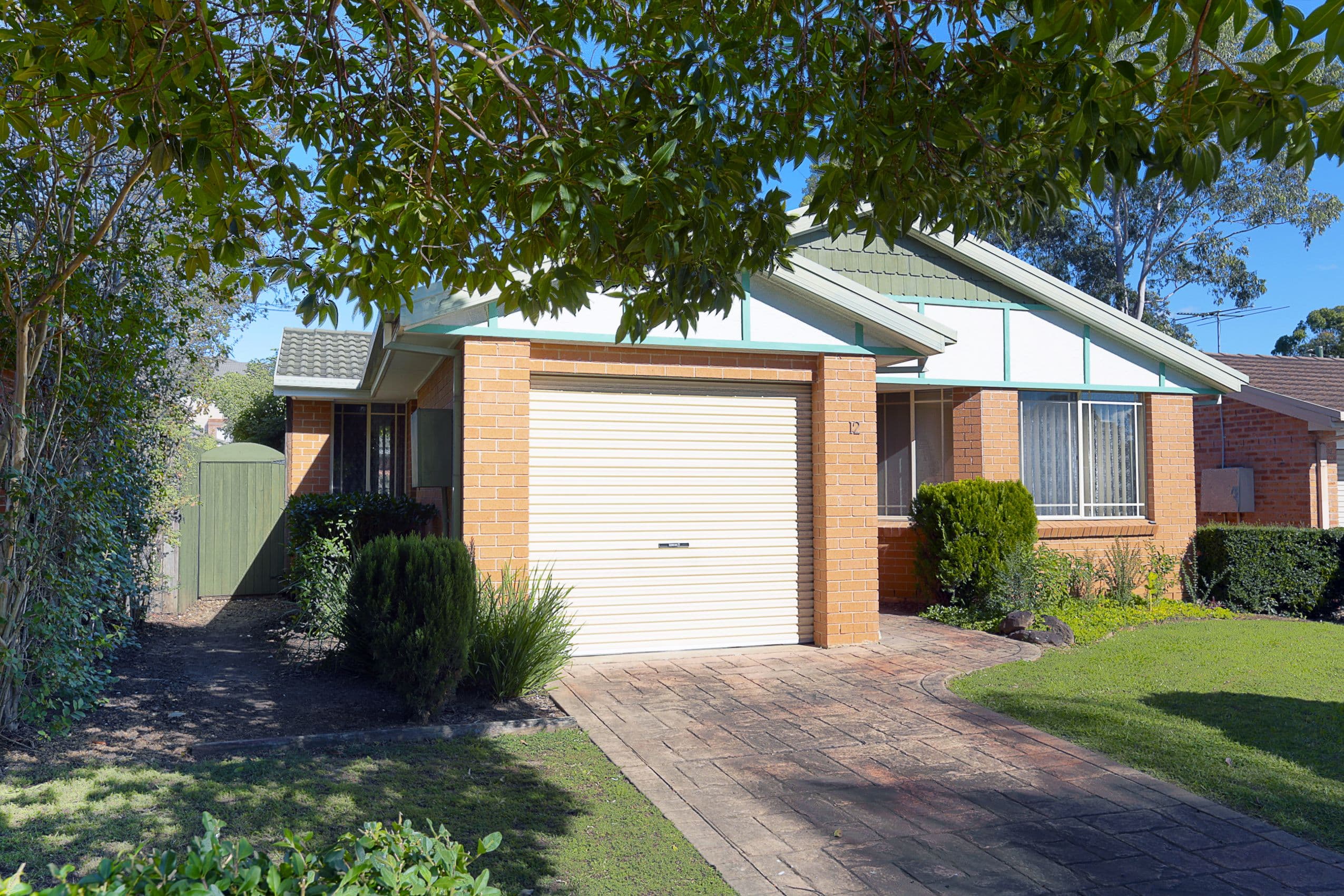12 Bellwood Close, Werrington - Thumbnail 2