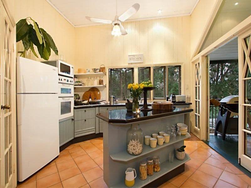 8 Handel Street, INDOOROOPILLY QLD 4068, Indooroopilly - Thumbnail 6