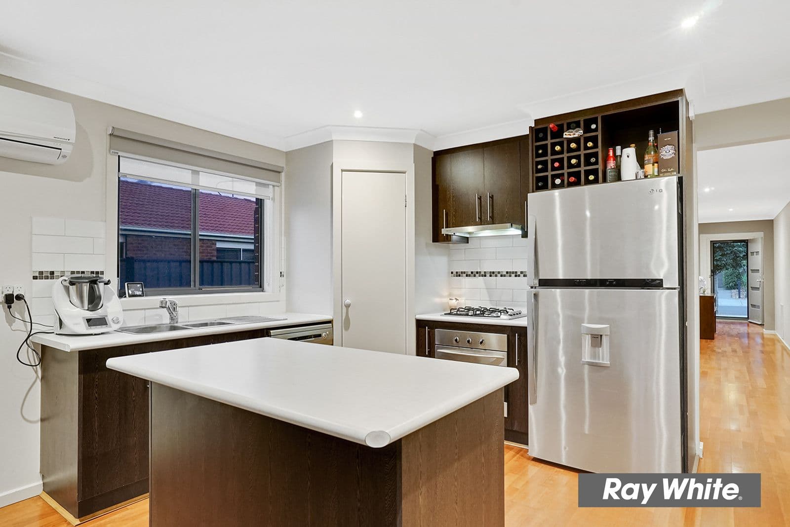 44 Millendon Boulevard, Tarneit VIC 3029, Tarneit - Thumbnail 5