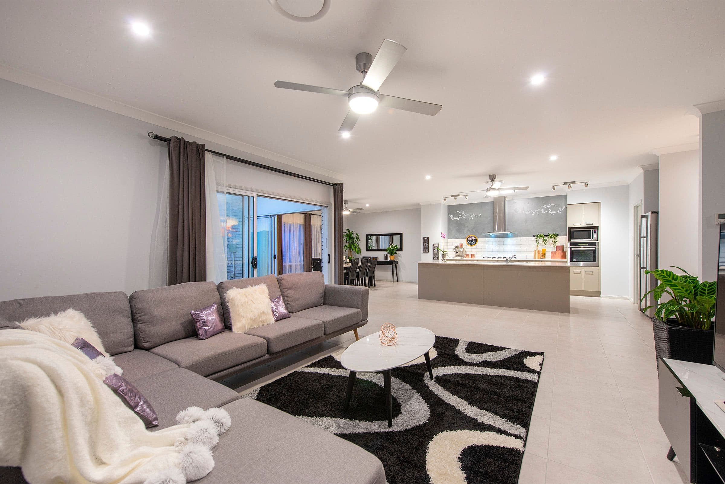 2 Scenic Street, Kuraby QLD 4112, Kuraby - Thumbnail 4