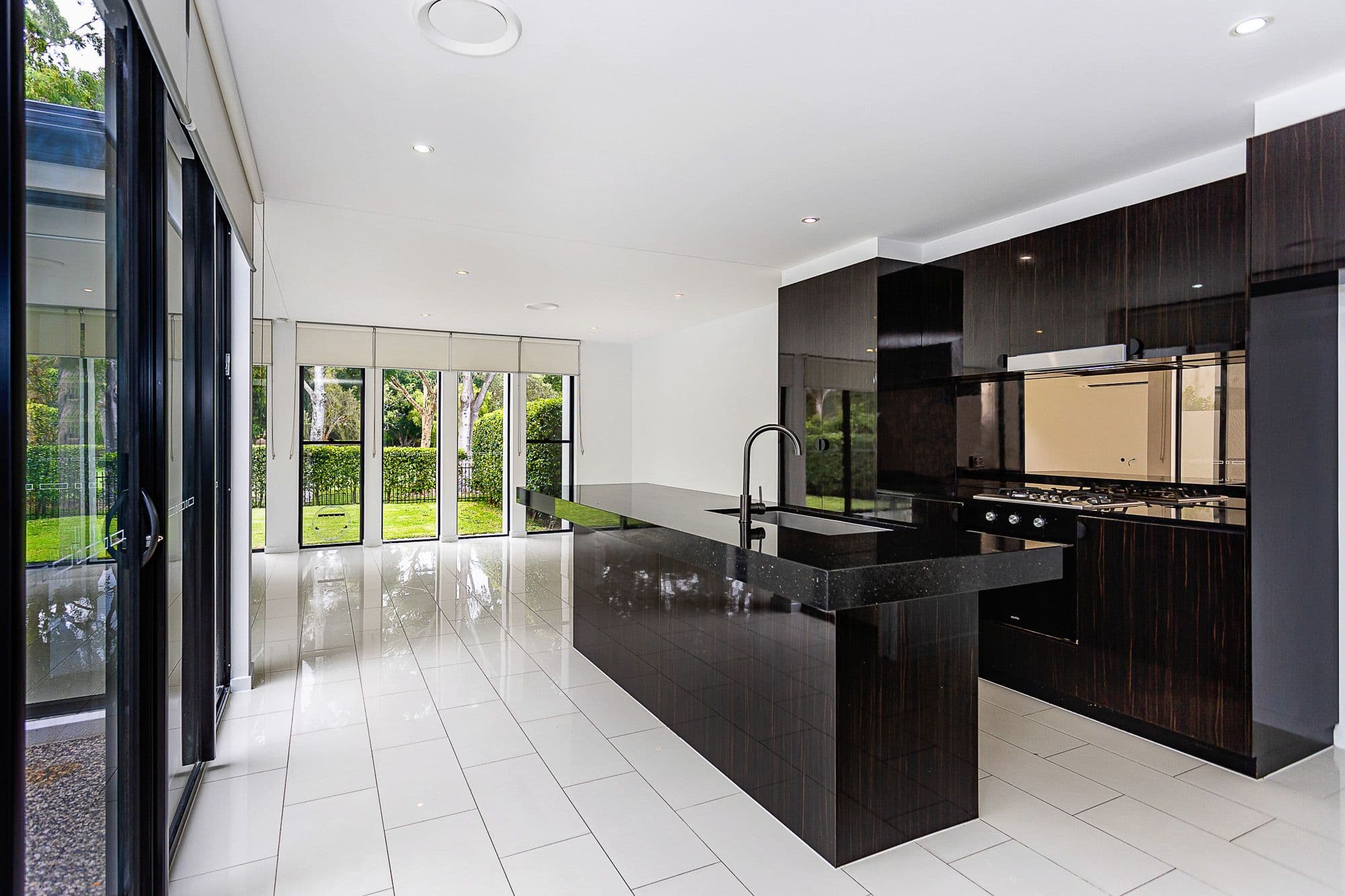 902 Medinah Avenue, Robina QLD 4226, Robina - Thumbnail 5