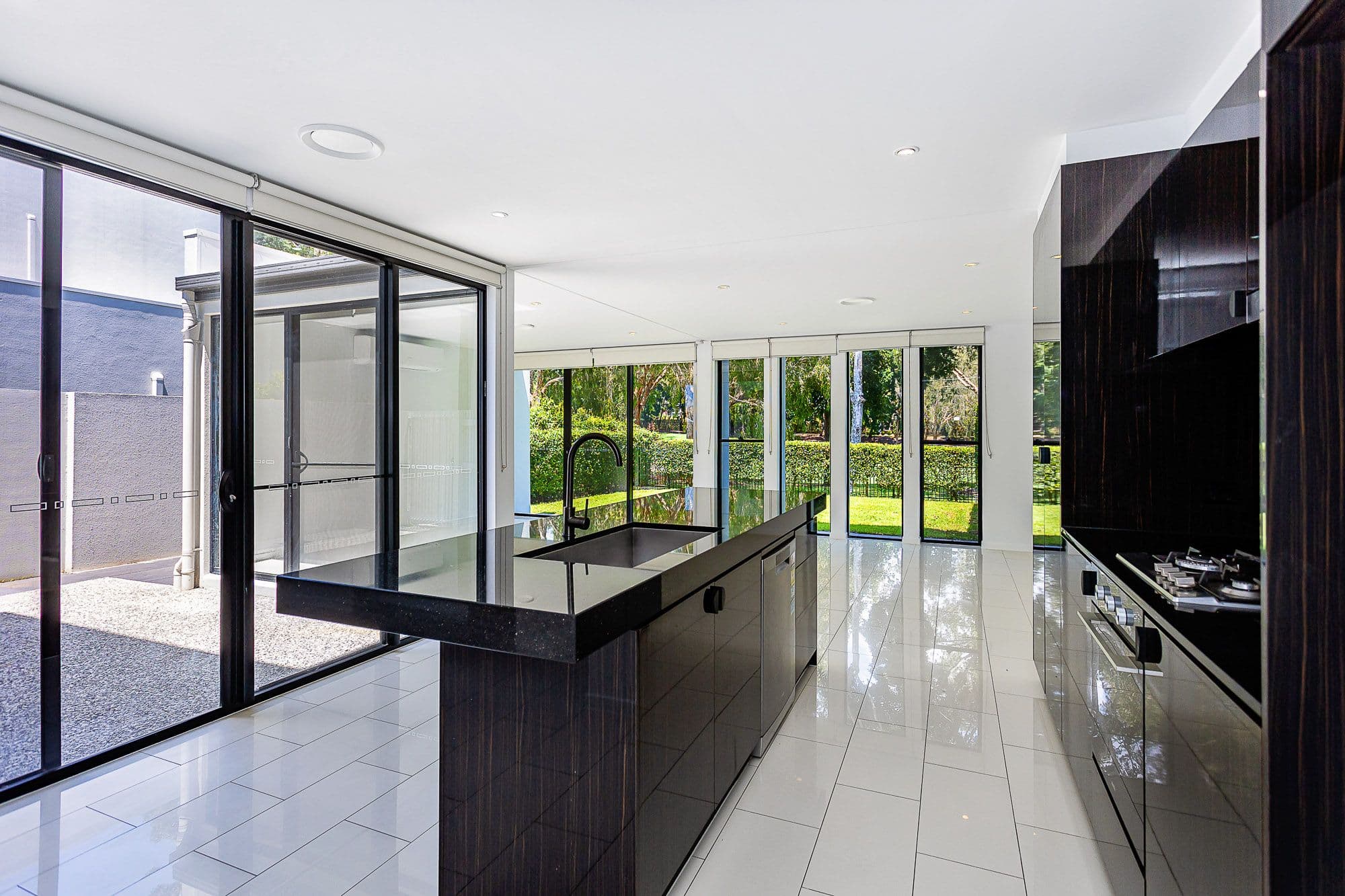 902 Medinah Avenue, Robina QLD 4226, Robina - Thumbnail 6