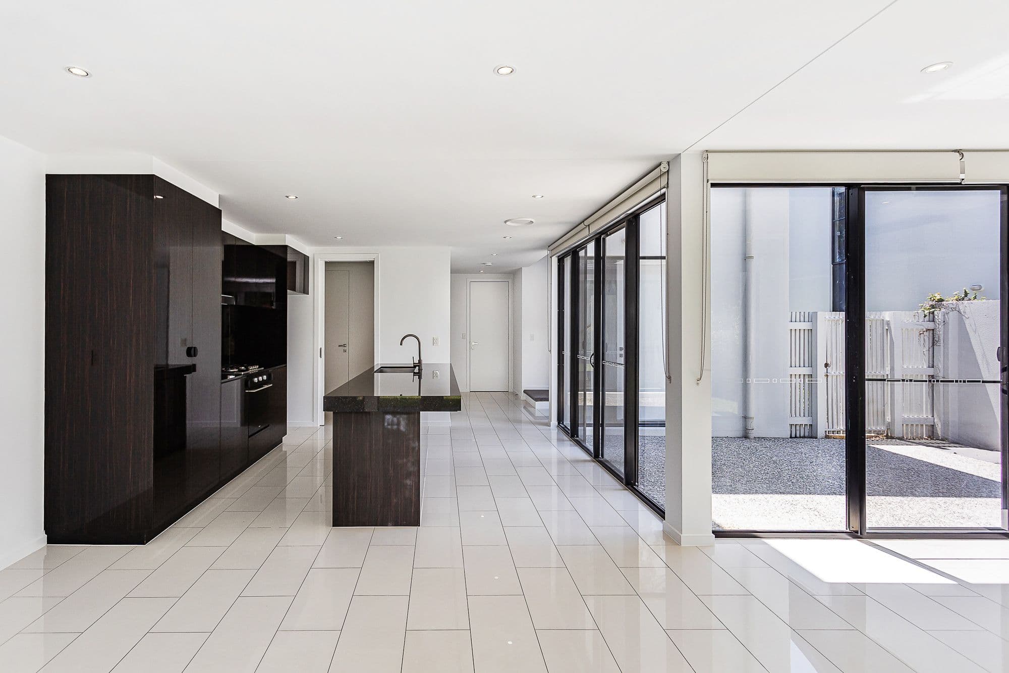902 Medinah Avenue, Robina QLD 4226, Robina - Thumbnail 7