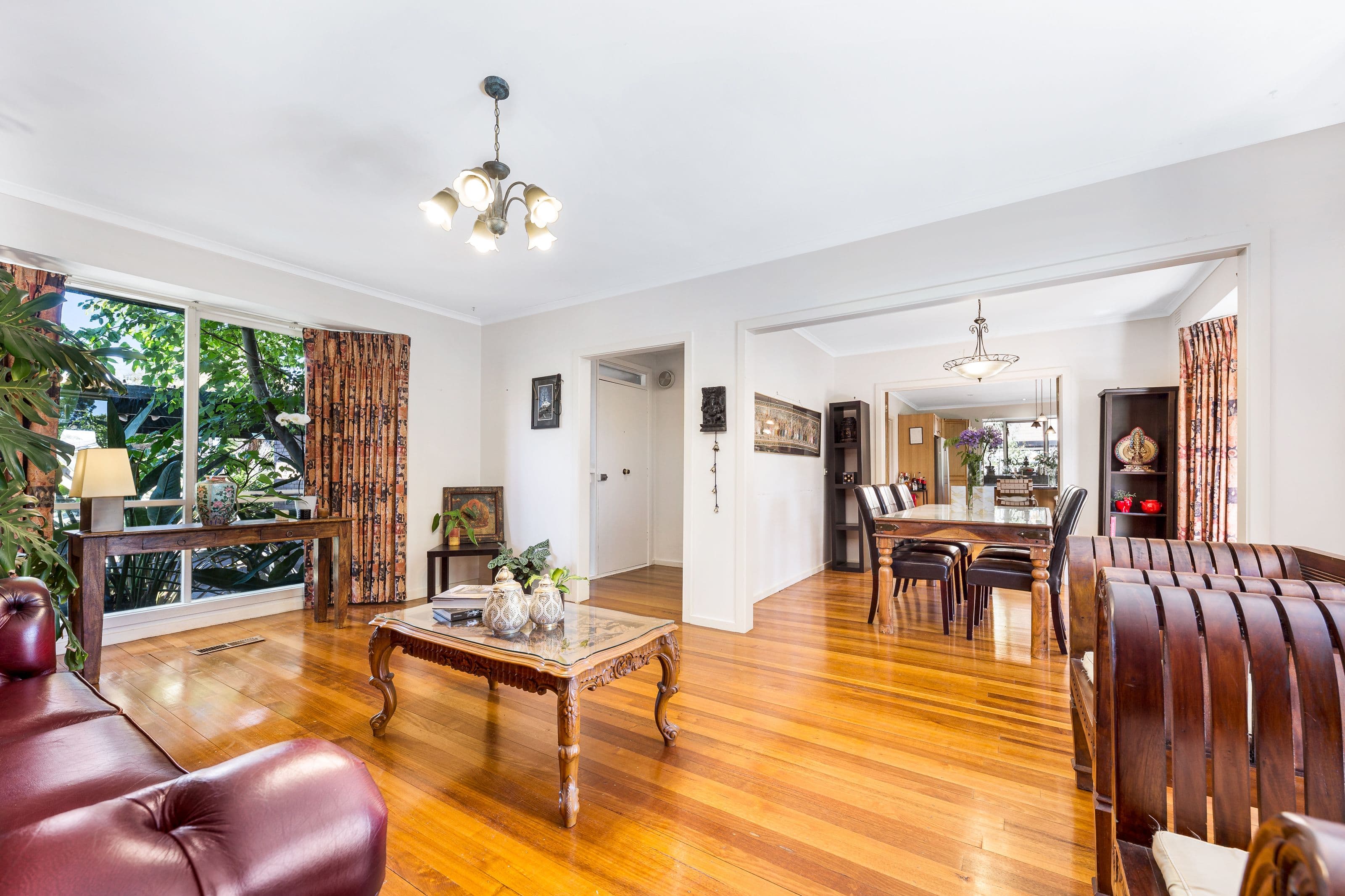 17 Winston Street, Glen Waverley VIC 3150, Glen Waverley - Thumbnail 2