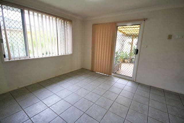 36 Wilkinson Crescent, Ingleburn NSW 2565, Ingleburn - Thumbnail 5