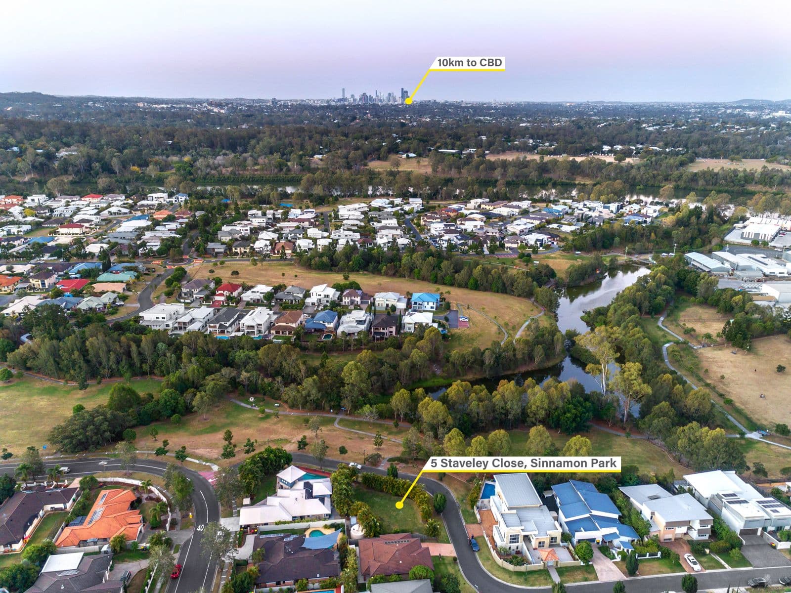 5 Staveley Close, Sinnamon Park QLD 4073, Sinnamon Park - Thumbnail 2