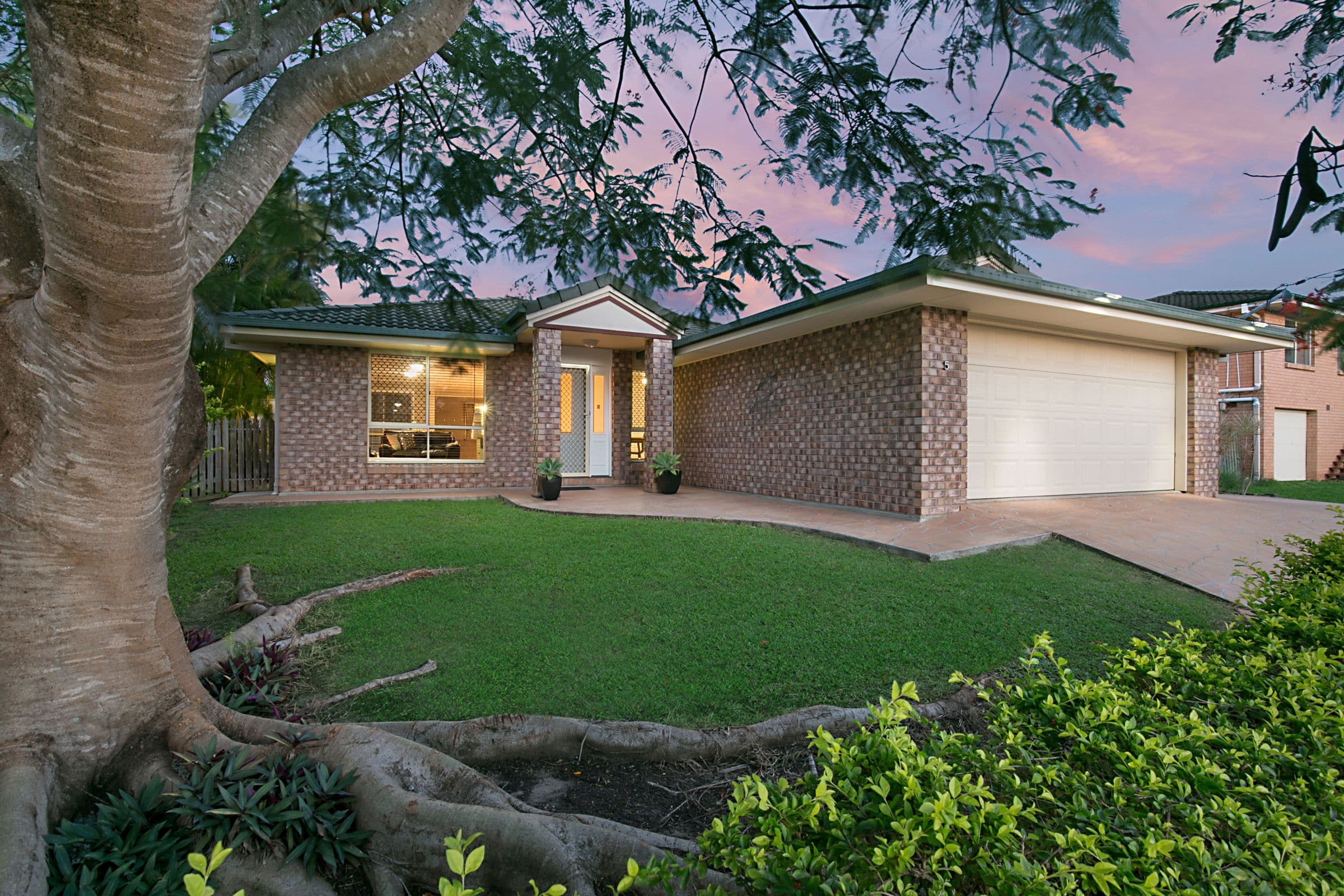 5 Lisbeth Street, Springwood QLD 4127, Springwood - Image 1