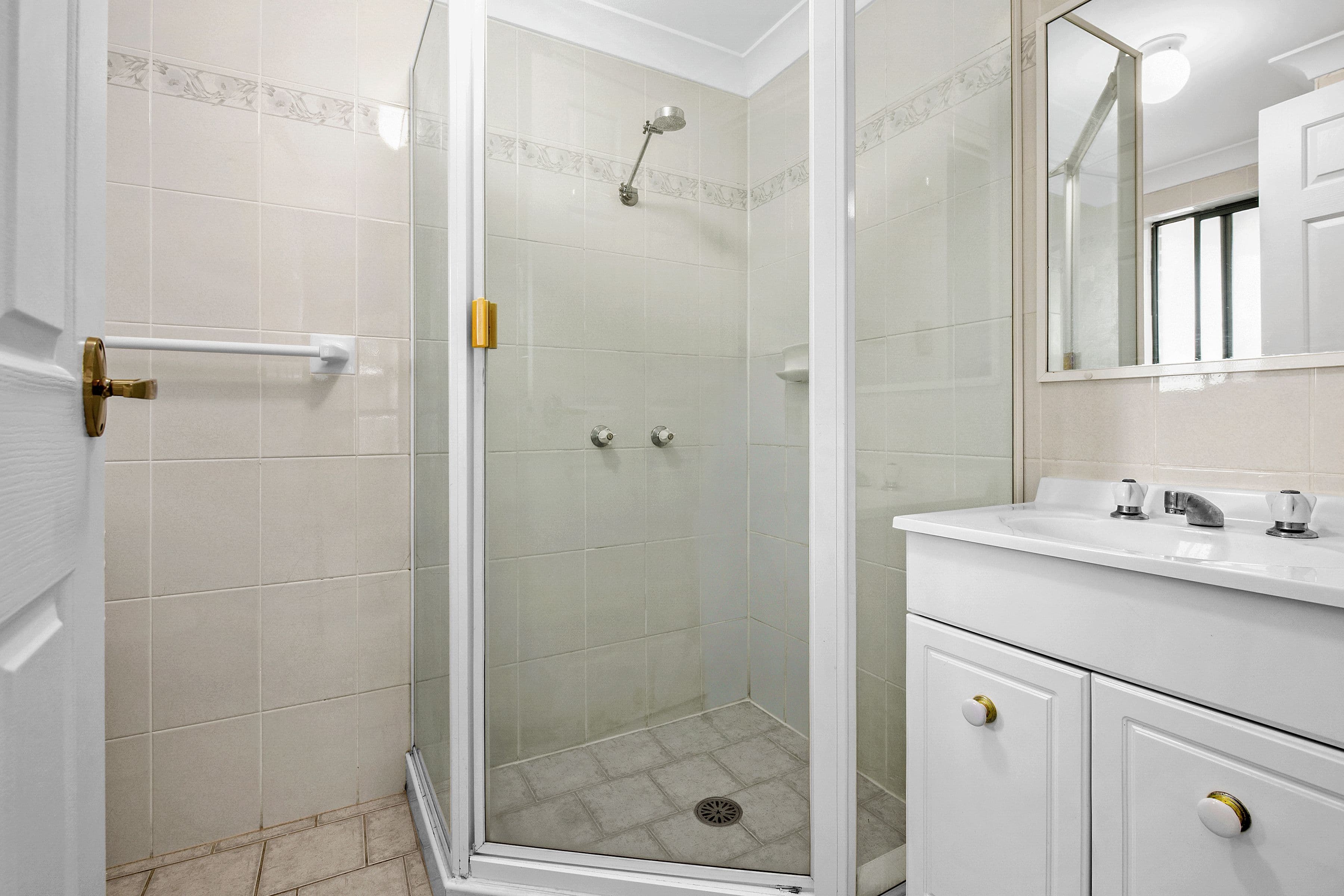 4-6 Bellbrook Avenue, Hornsby NSW 2077, Hornsby - Thumbnail 8
