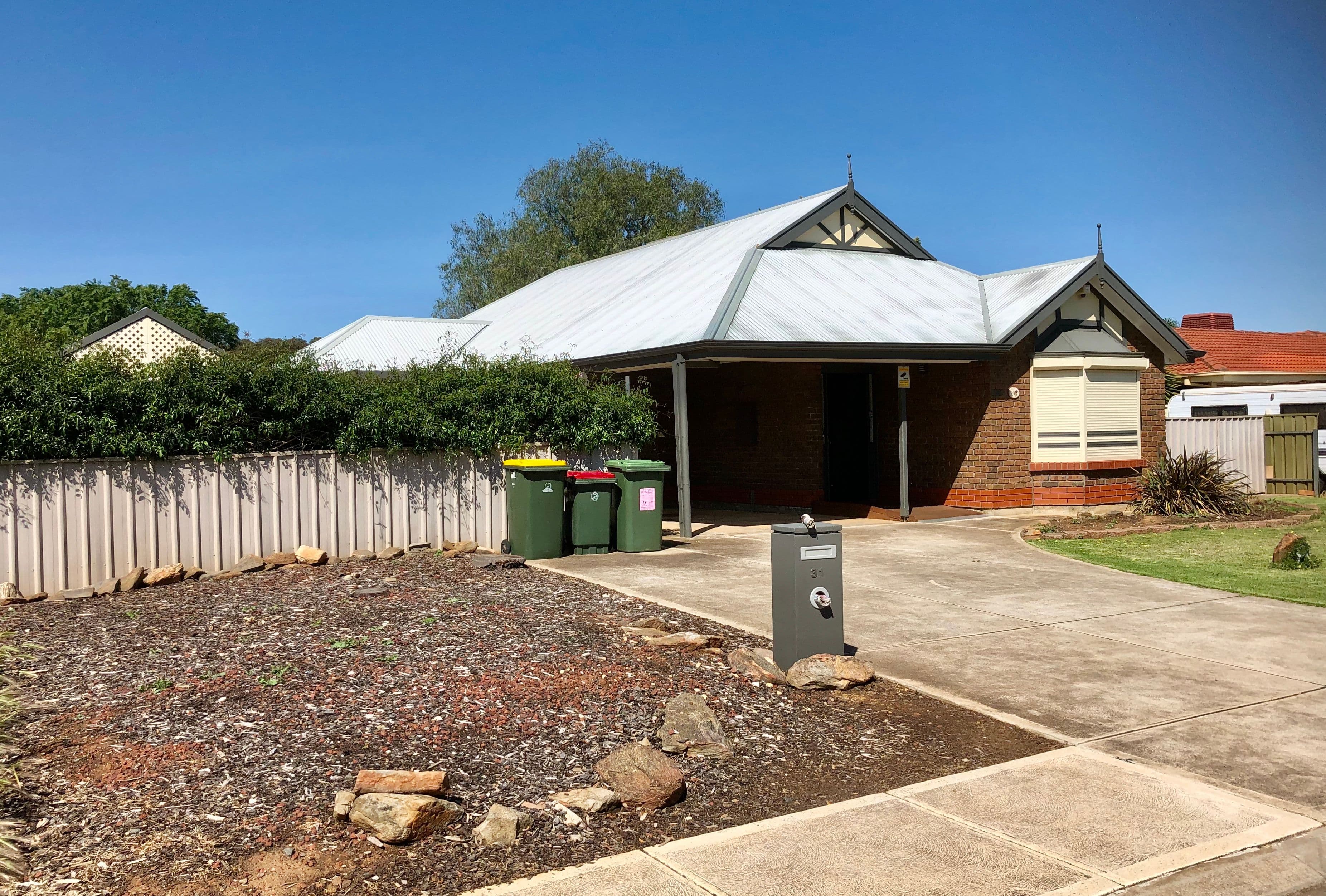 31 Greenfields Drive, Andrews Farm SA 5114, Andrews Farm - Thumbnail 2