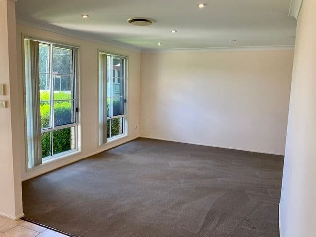 4 Talara Avenue, Glenmore Park NSW 2745, Glenmore Park - Thumbnail 2