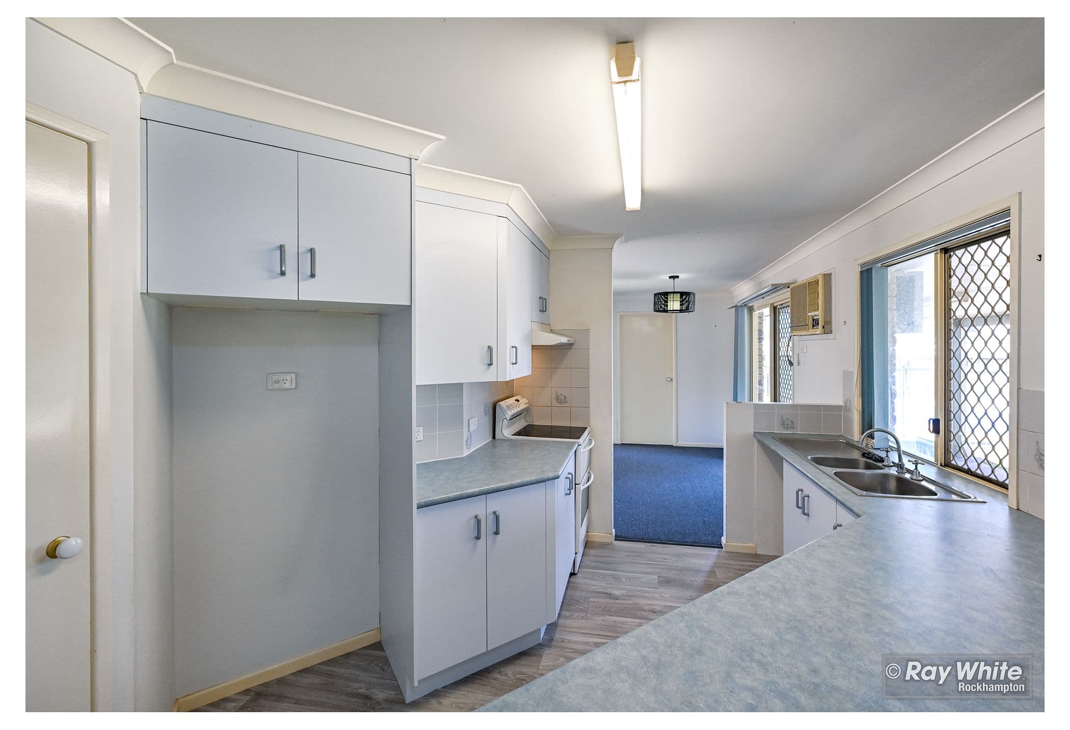 31 Van Haeren Street, Kawana QLD 4701, Kawana - Thumbnail 7