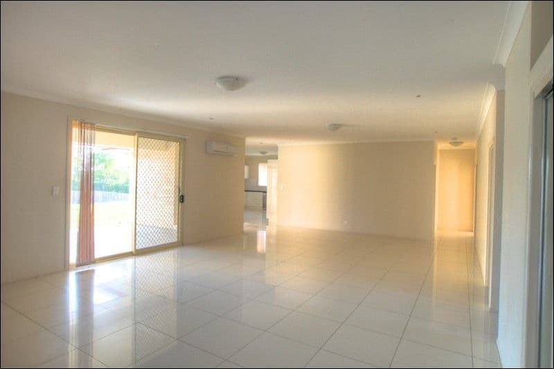 2 Archer Court, KARALEE QLD 4306, Karalee - Thumbnail 2