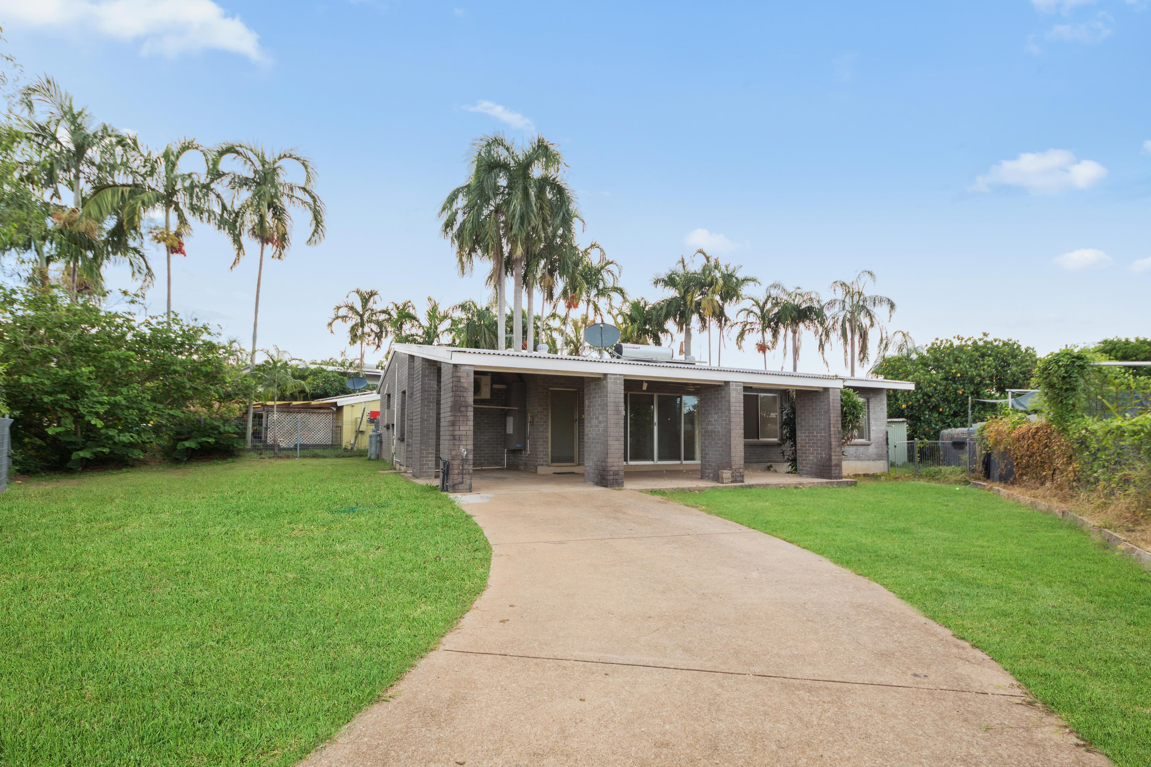 4 Dorrigo Crescent, Karama NT 0812, Karama - Image 1